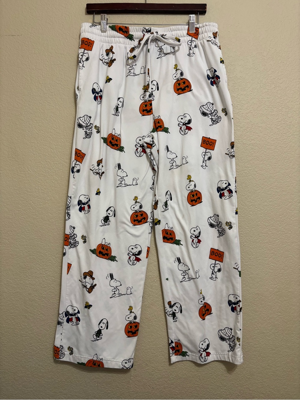 White Peanuts Halloween Pajama Pants (Men’s)